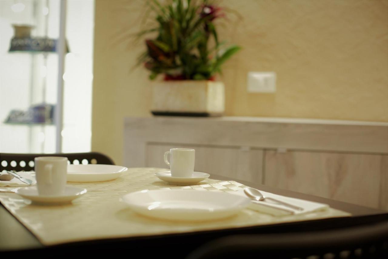 Phalanthos Taranto Bed & Breakfast Bagian luar foto