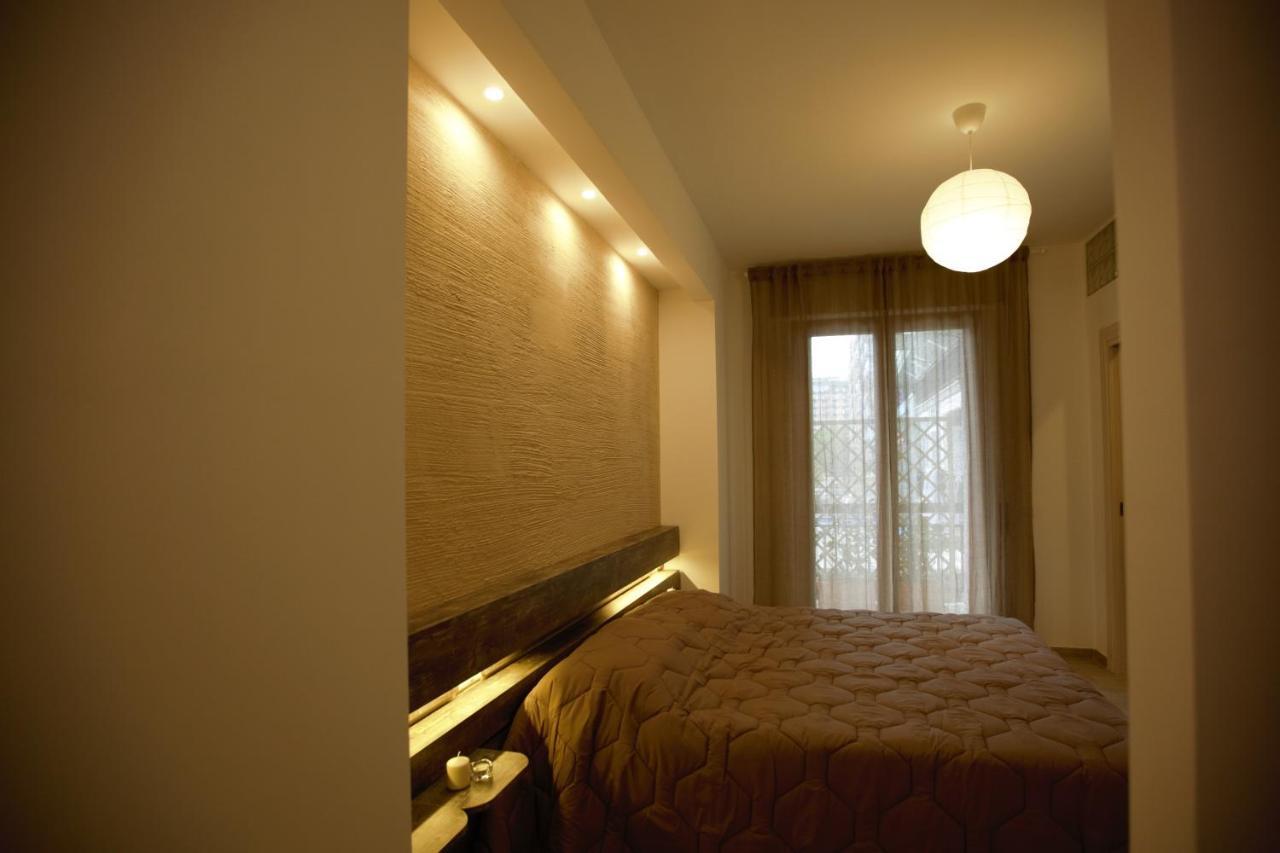 Phalanthos Taranto Bed & Breakfast Bagian luar foto