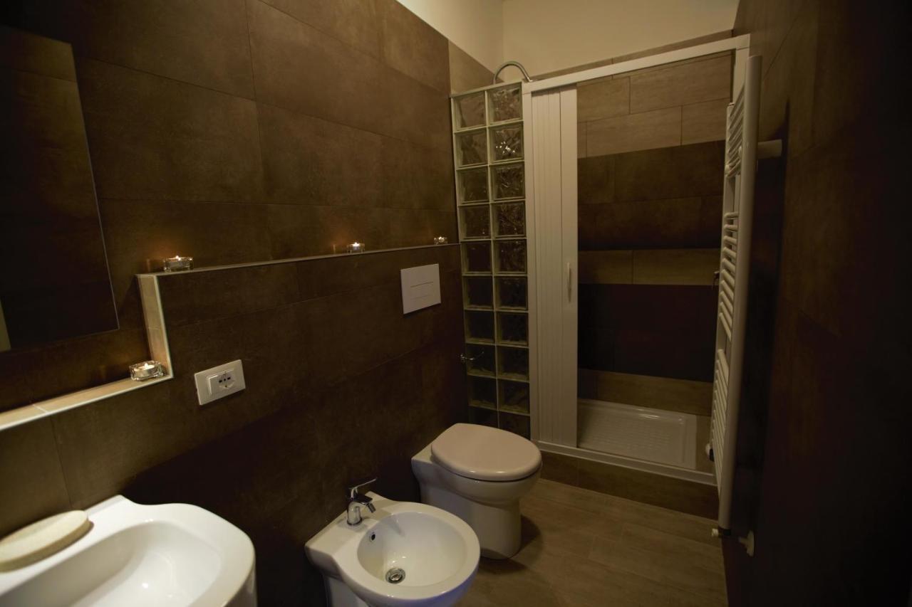 Phalanthos Taranto Bed & Breakfast Bagian luar foto