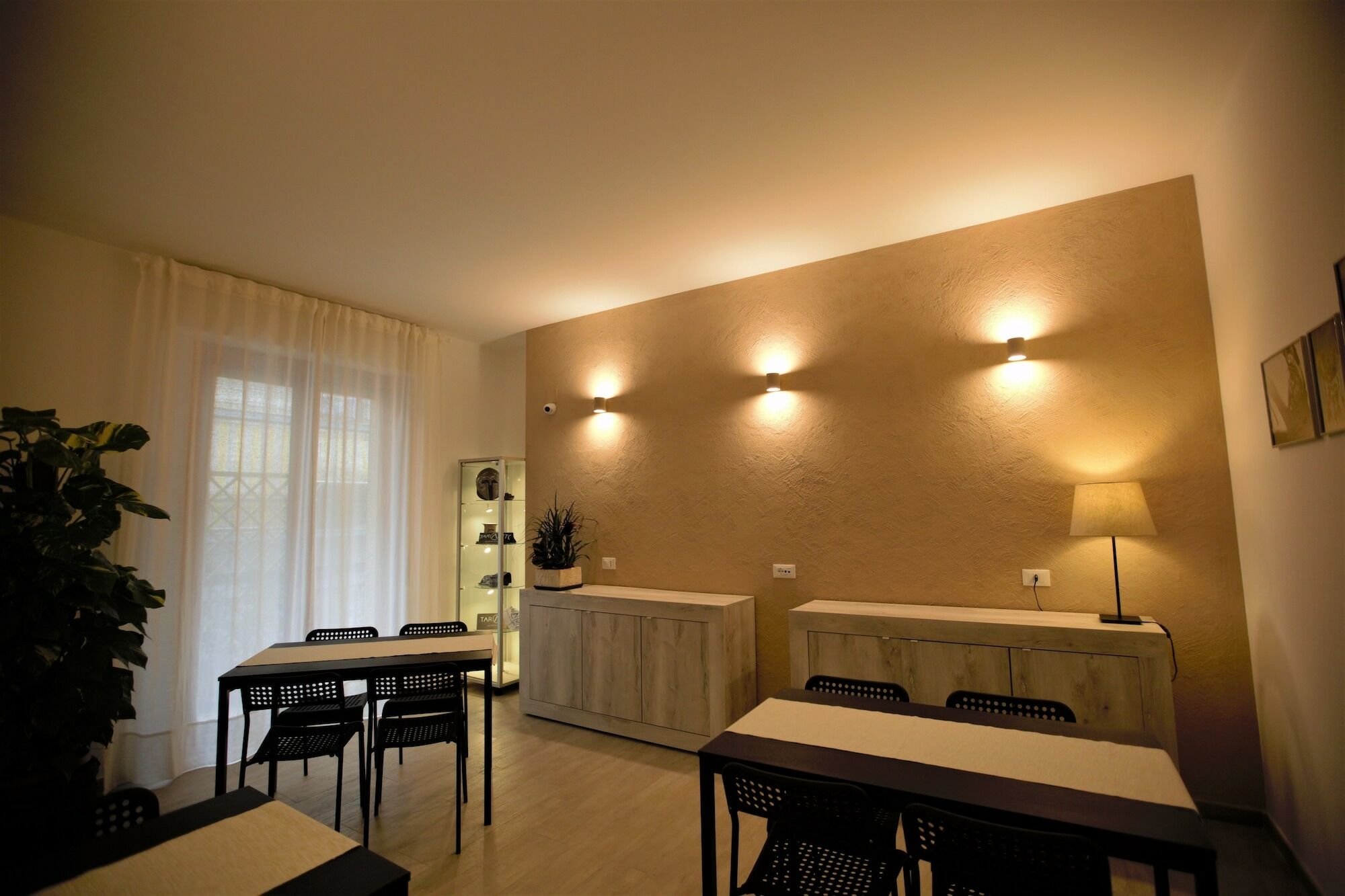 Phalanthos Taranto Bed & Breakfast Bagian luar foto