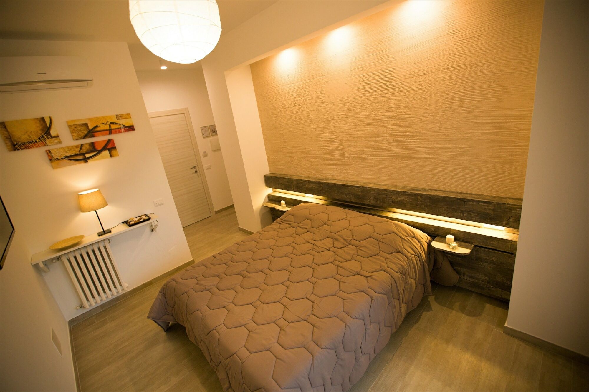 Phalanthos Taranto Bed & Breakfast Bagian luar foto